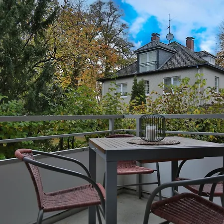 Haus Parkallee 1 Alleestrandpark App 14 * Niendorf (Timmendorfer Strand)